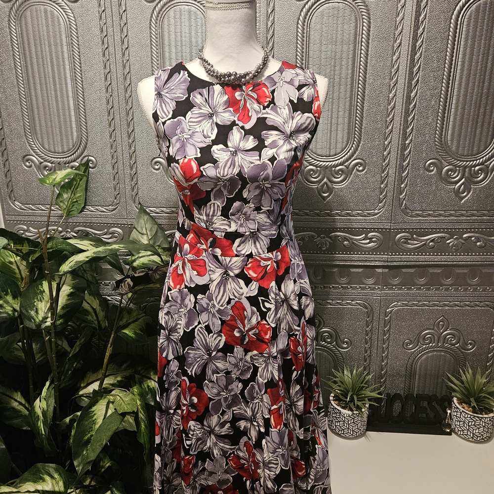 Acevog Floral Maxi Dress - Black, Red, and Purple